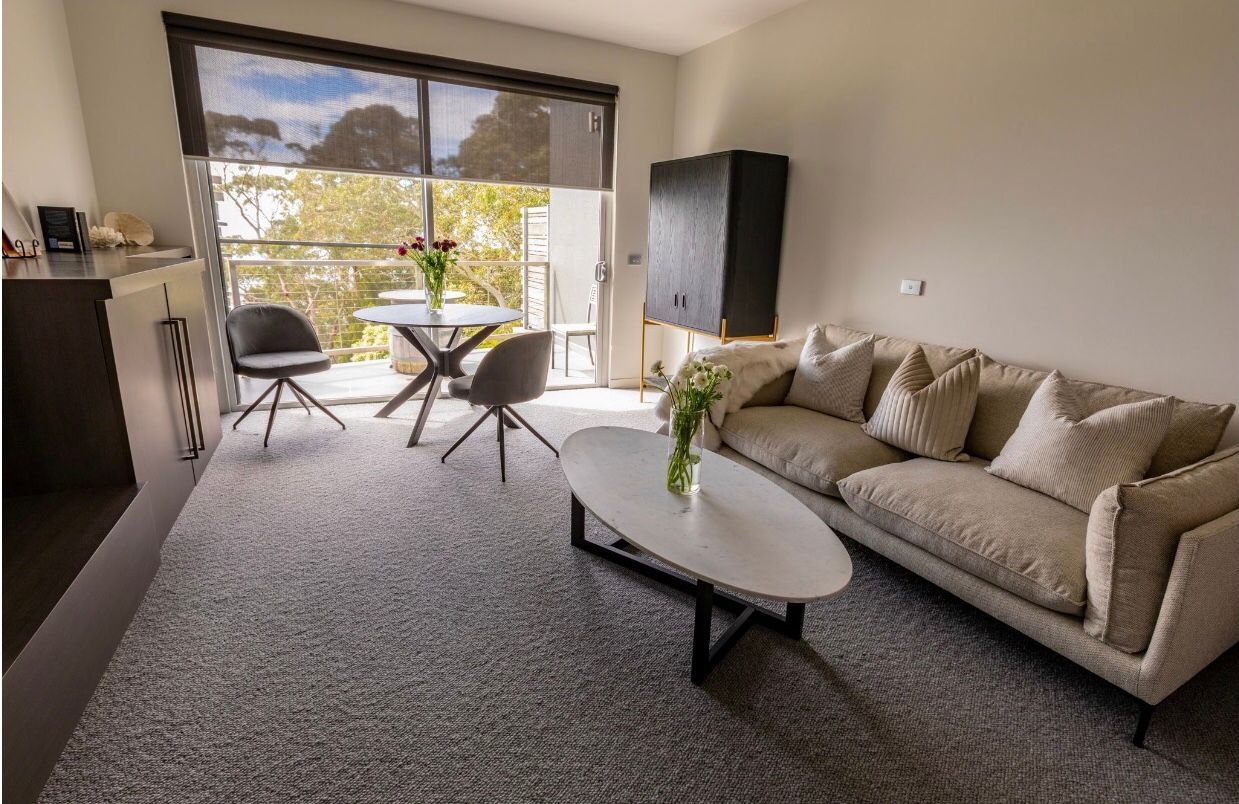 Spacious room with a view on the Mornington Peninsula