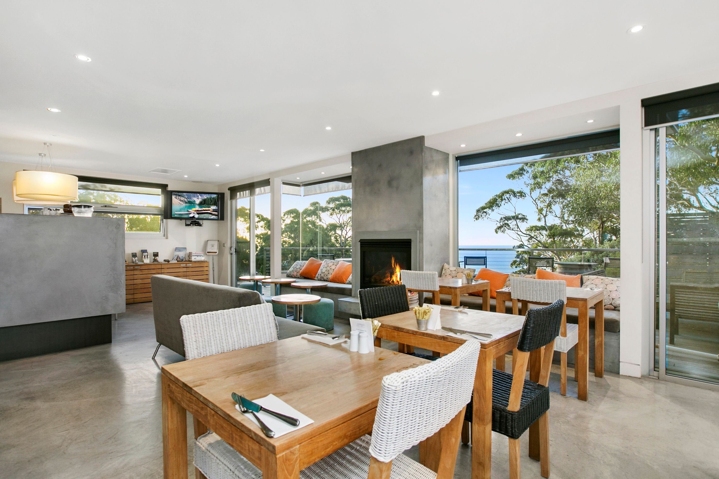 Arthurs Seat Accommodation  Georges Boutique Hotel