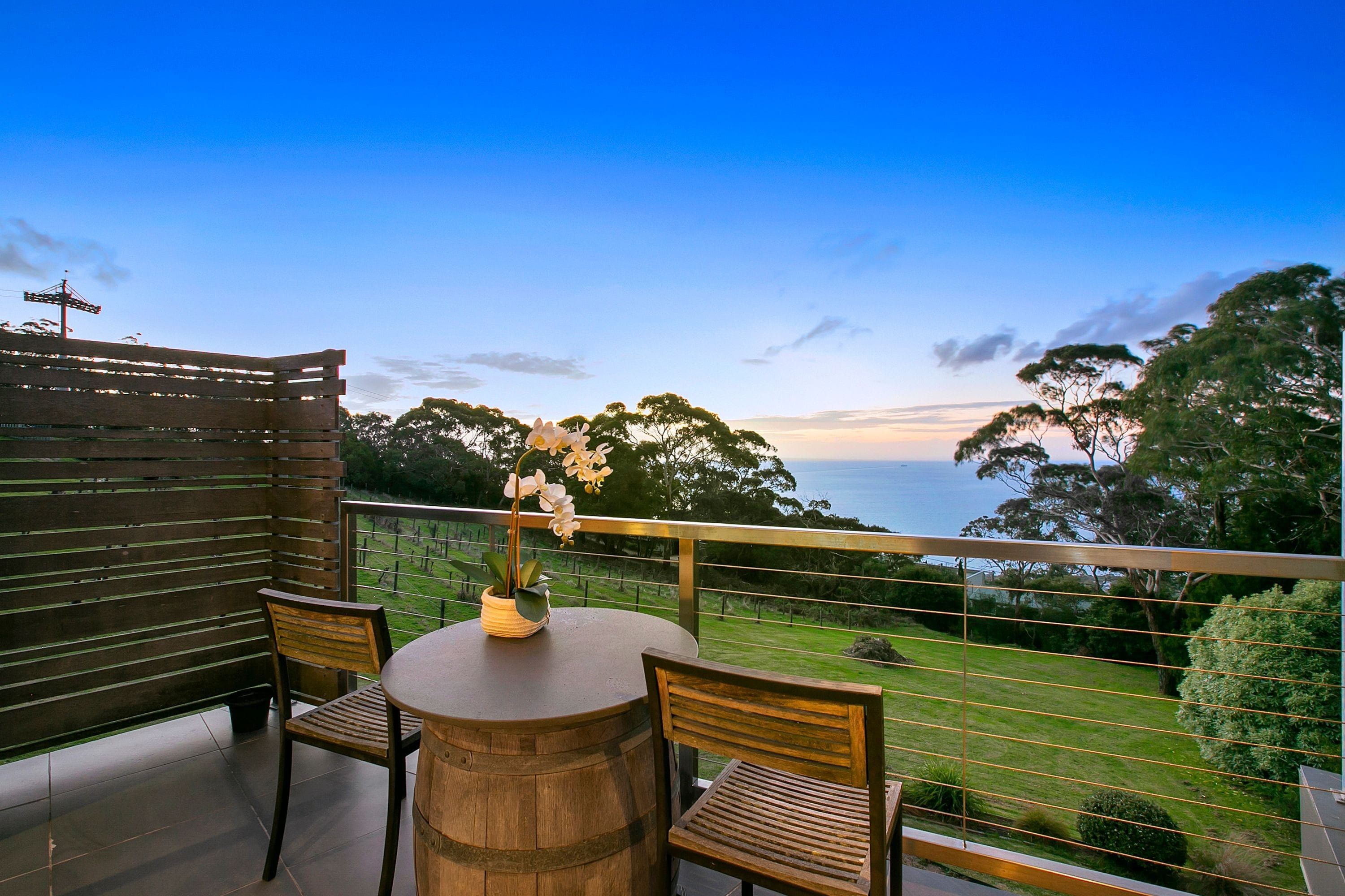 Gorgeous ocena view across Port Phillip Bay.