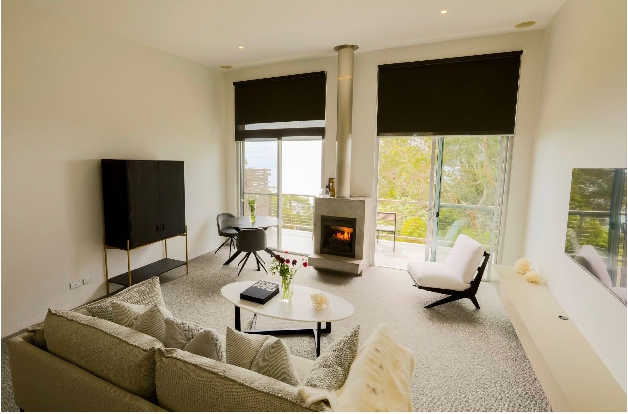 Premium Suite 2 with fire place and ocean views provide luxury accommodation Mornington Peninsula.
